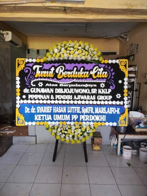 Papan Bunga di Tambi Lor Sliyeg